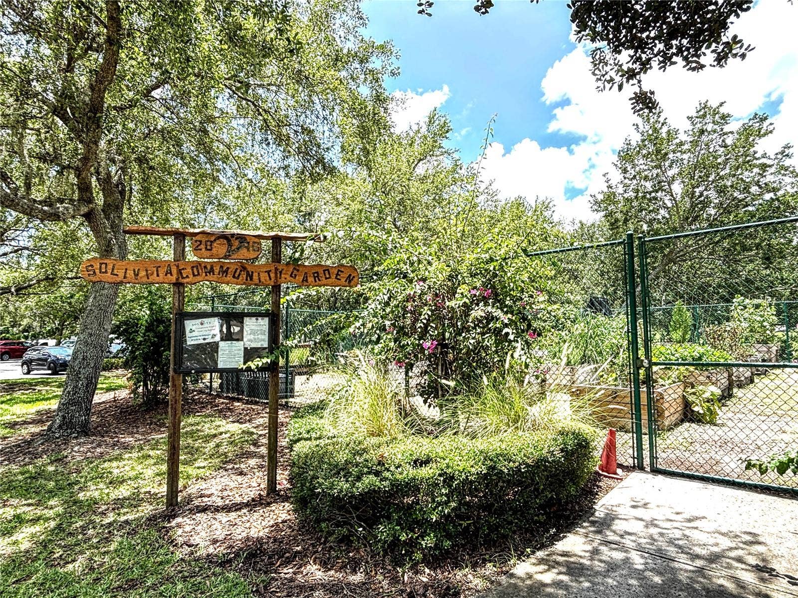 265 INDIAN WELLS AVENUE, Poinciana, FL 34759 Community Garden