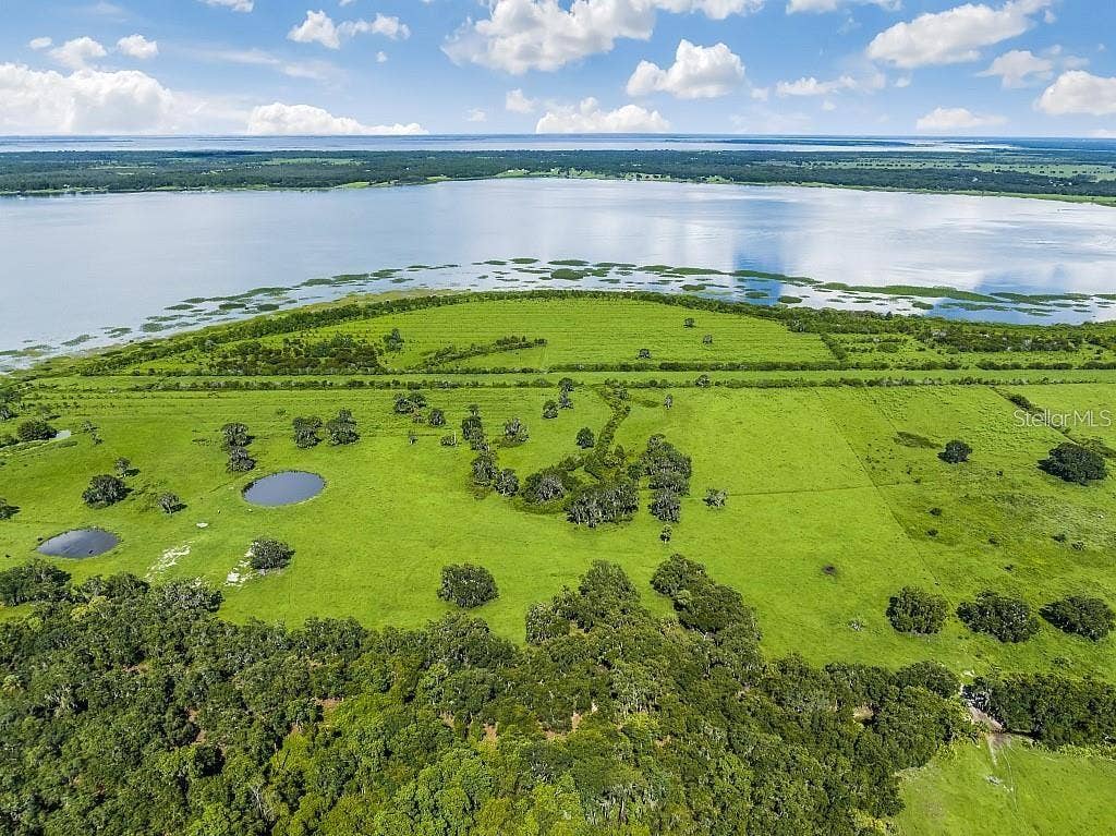 700 TIGER LAKE ROAD, Lake Wales, FL 33898