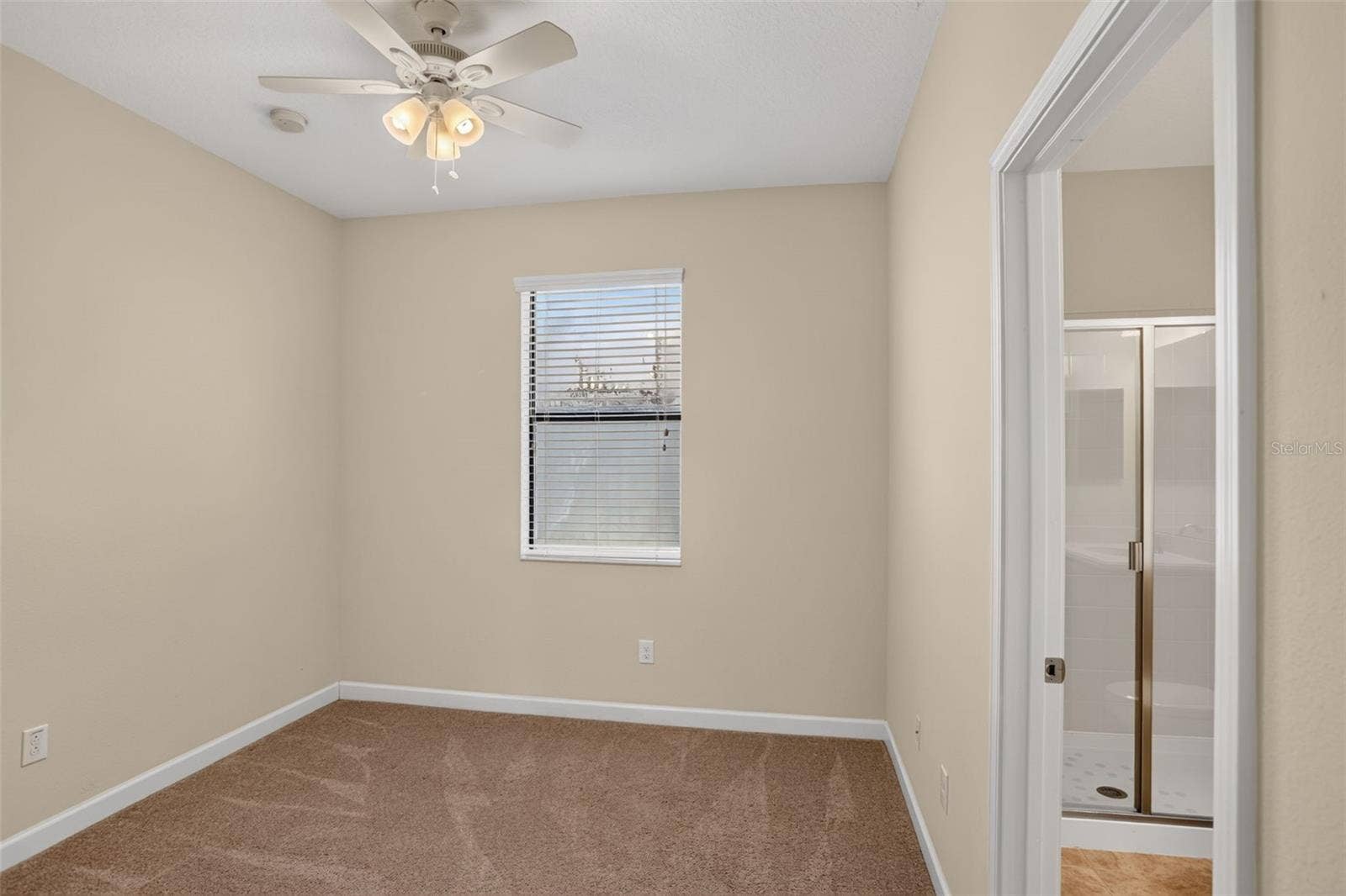 1399 DOLPHIN HEAD STREET, Davenport, FL 33896 1399 DOLPHIN HEAD STREET, Davenport, FL 33896