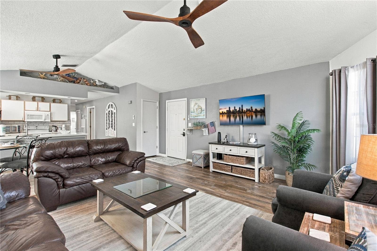 8722 RAIN FOREST PLACE, #C, Kissimmee, FL 34747 8722 RAIN FOREST PLACE, #C, Kissimmee, FL 34747