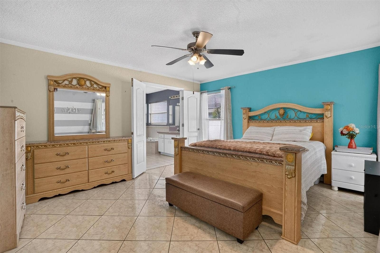 11 YORK COURT, Kissimmee, FL 34758 11 YORK COURT, Kissimmee, FL 34758