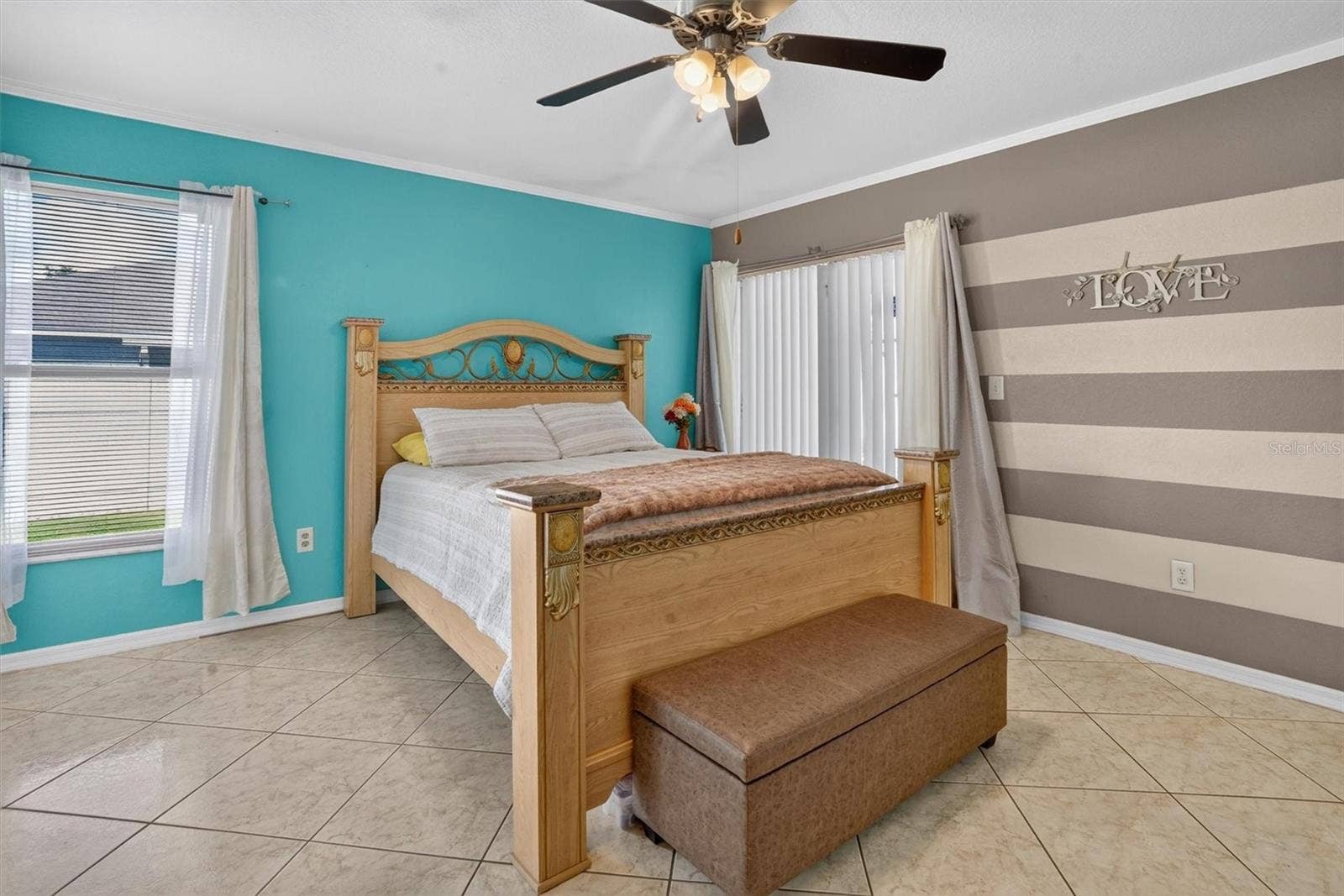 11 YORK COURT, Kissimmee, FL 34758 11 YORK COURT, Kissimmee, FL 34758