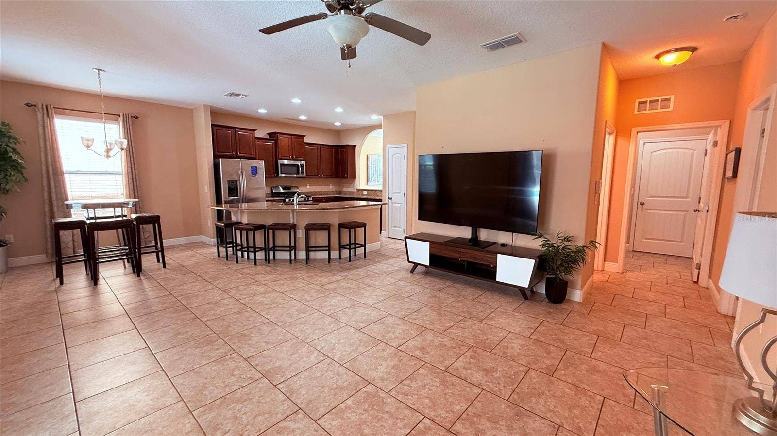5377 OAKBOURNE AVENUE, Davenport, FL 33837 5377 OAKBOURNE AVENUE, Davenport, FL 33837