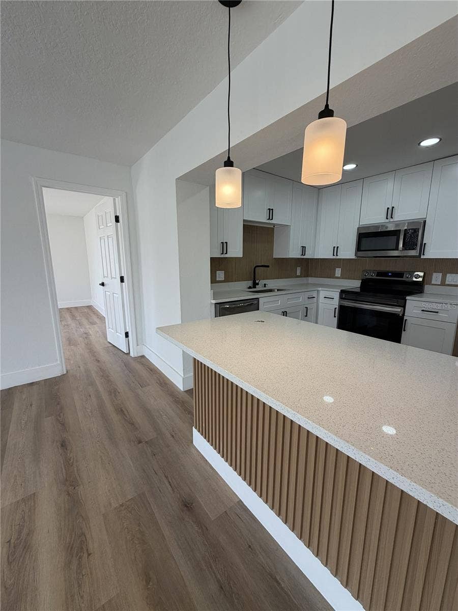 107 IGUALA DRIVE, Kissimmee, FL 34743 107 IGUALA DRIVE, Kissimmee, FL 34743
