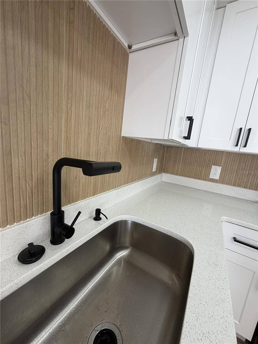 107 IGUALA DRIVE, Kissimmee, FL 34743 107 IGUALA DRIVE, Kissimmee, FL 34743