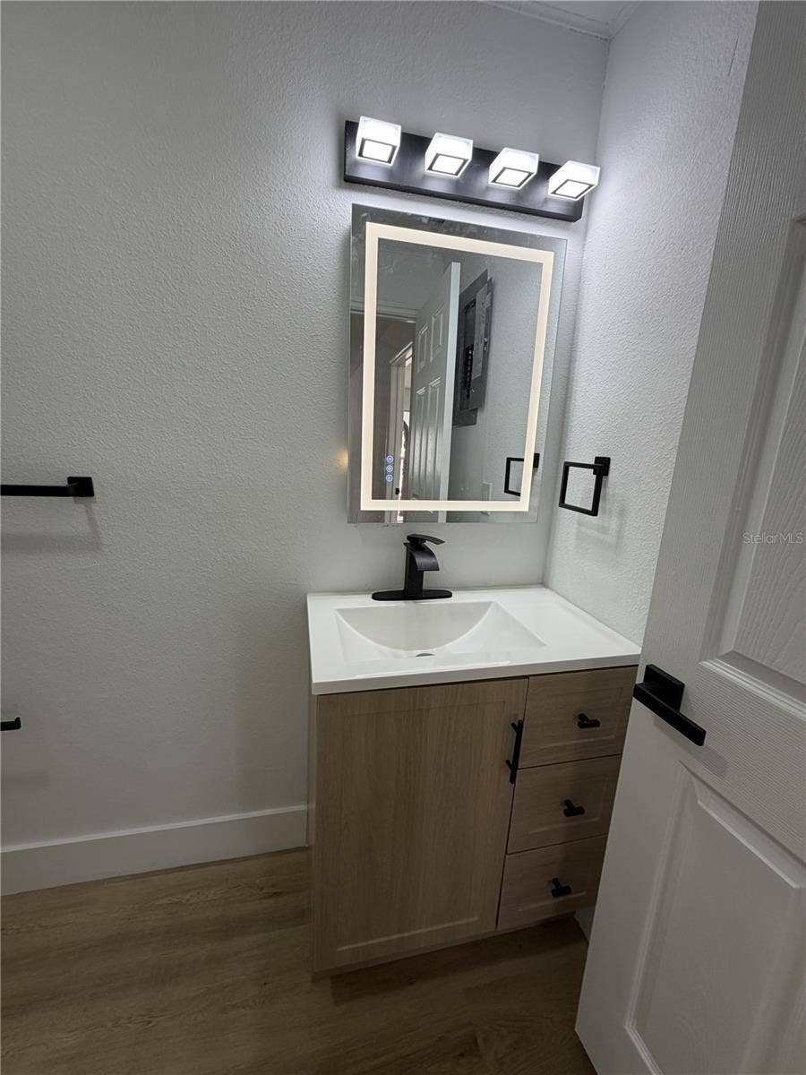 107 IGUALA DRIVE, Kissimmee, FL 34743 107 IGUALA DRIVE, Kissimmee, FL 34743