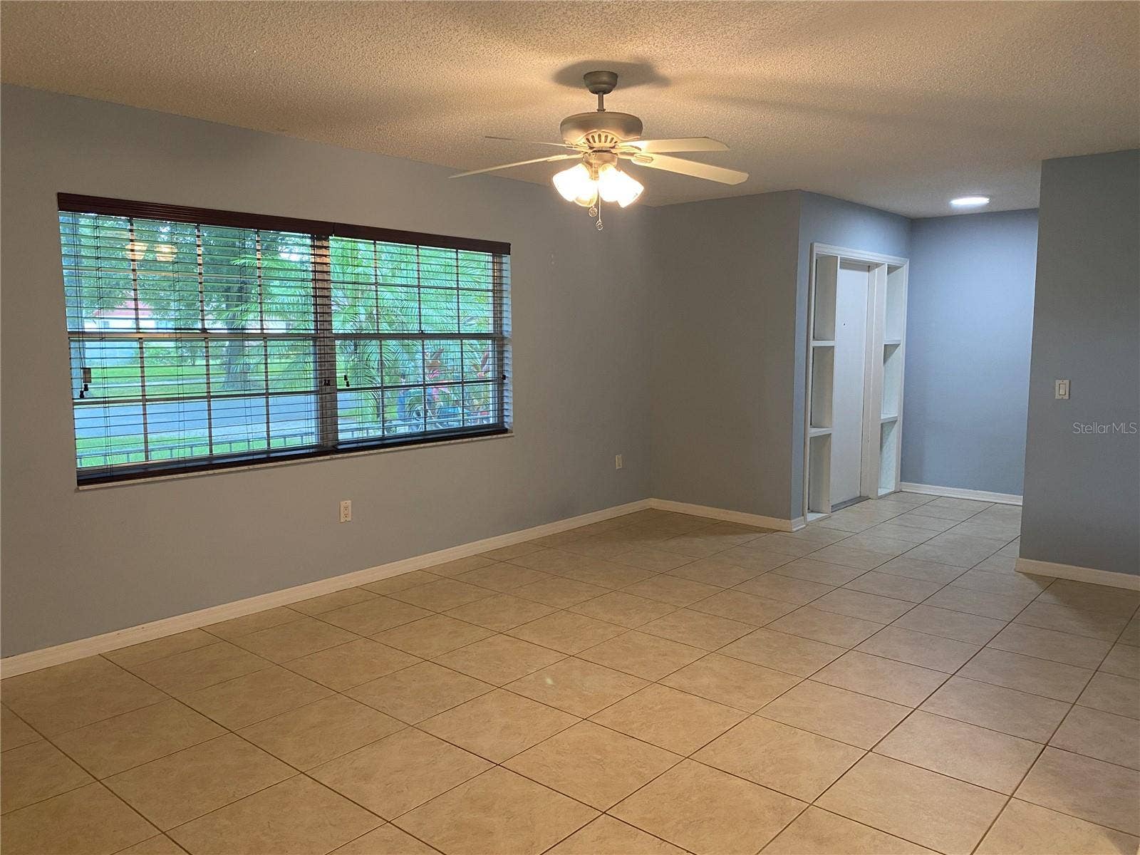 8029 SANDBERRY BOULEVARD, Orlando, FL 32819 8029 SANDBERRY BOULEVARD, Orlando, FL 32819