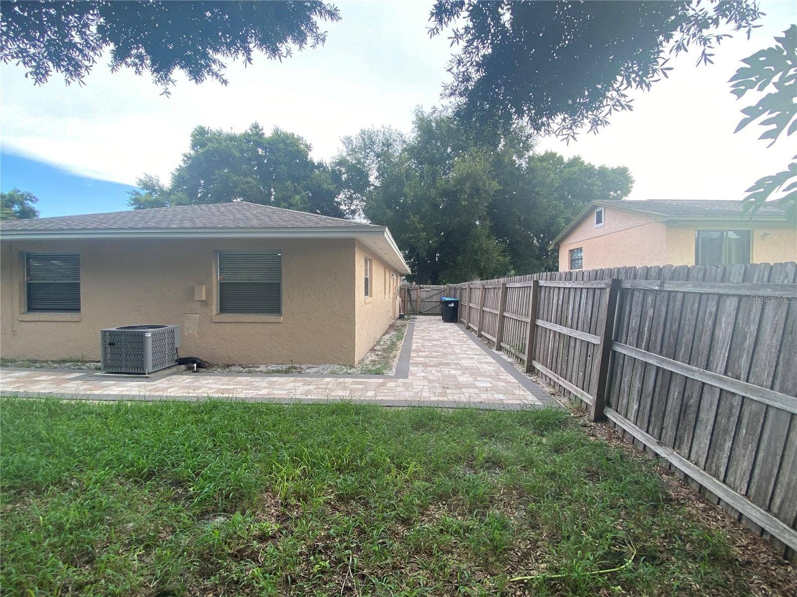 8029 SANDBERRY BOULEVARD, Orlando, FL 32819 8029 SANDBERRY BOULEVARD, Orlando, FL 32819