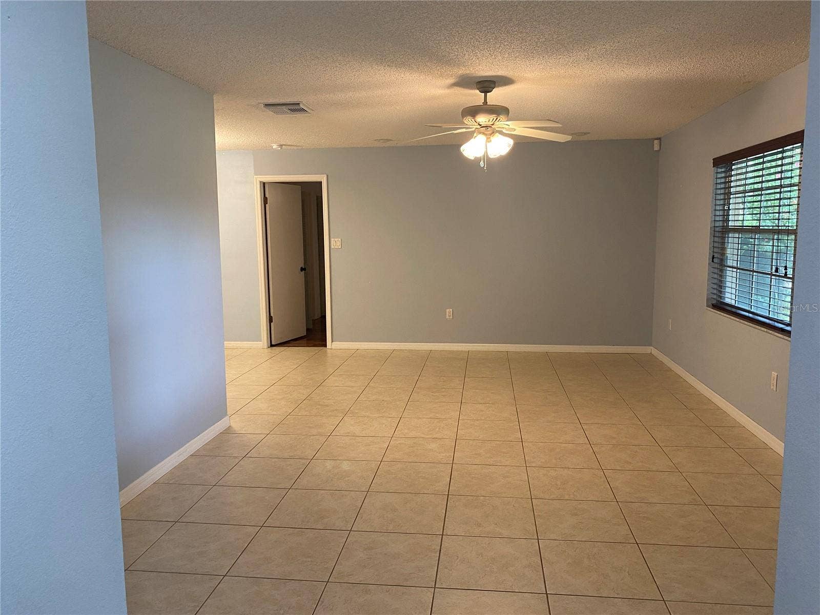 8029 SANDBERRY BOULEVARD, Orlando, FL 32819 8029 SANDBERRY BOULEVARD, Orlando, FL 32819