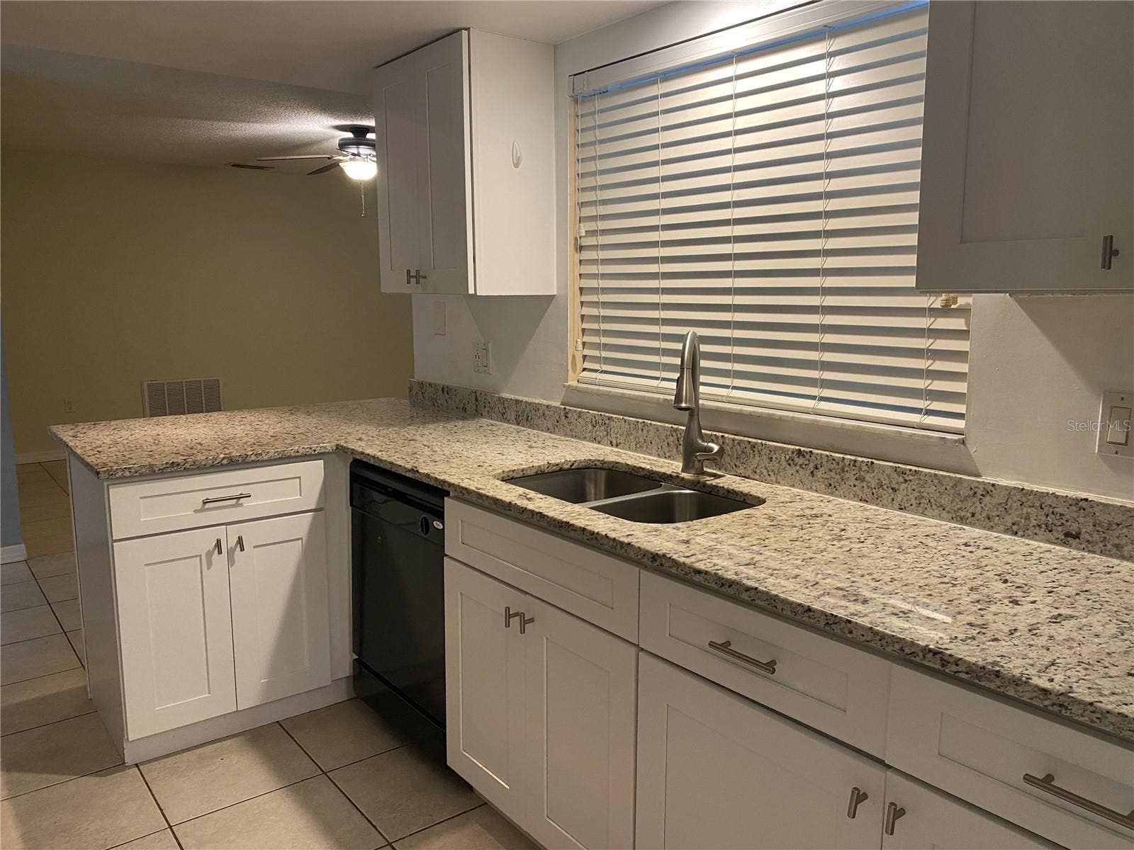 8029 SANDBERRY BOULEVARD, Orlando, FL 32819 8029 SANDBERRY BOULEVARD, Orlando, FL 32819