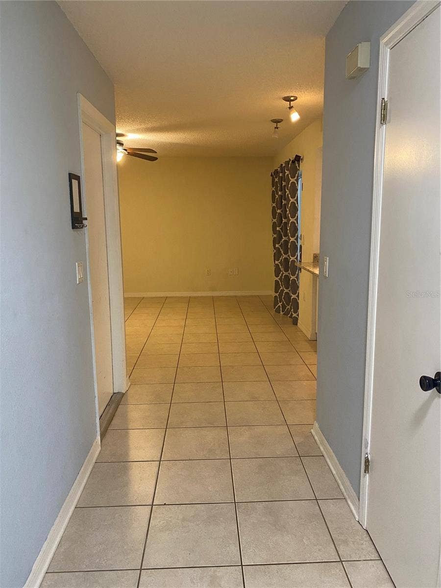 8029 SANDBERRY BOULEVARD, Orlando, FL 32819 8029 SANDBERRY BOULEVARD, Orlando, FL 32819