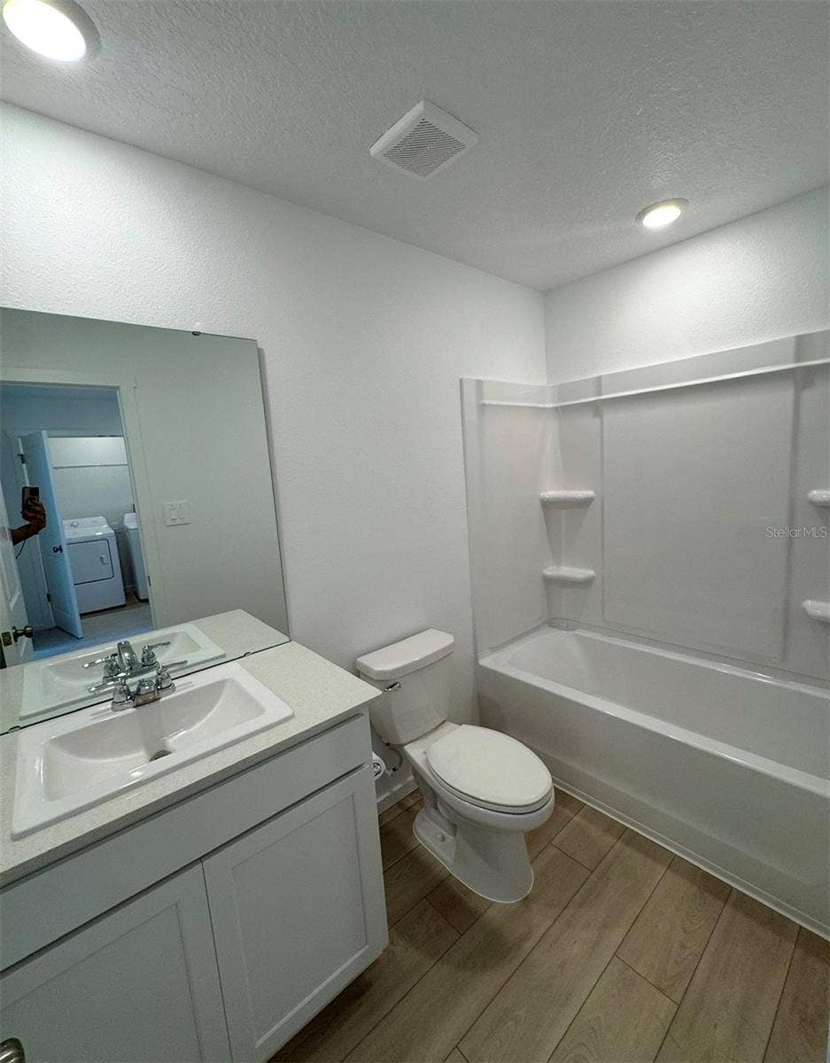 1206 ORION STREET, Davenport, FL 33837 1206 ORION STREET, Davenport, FL 33837