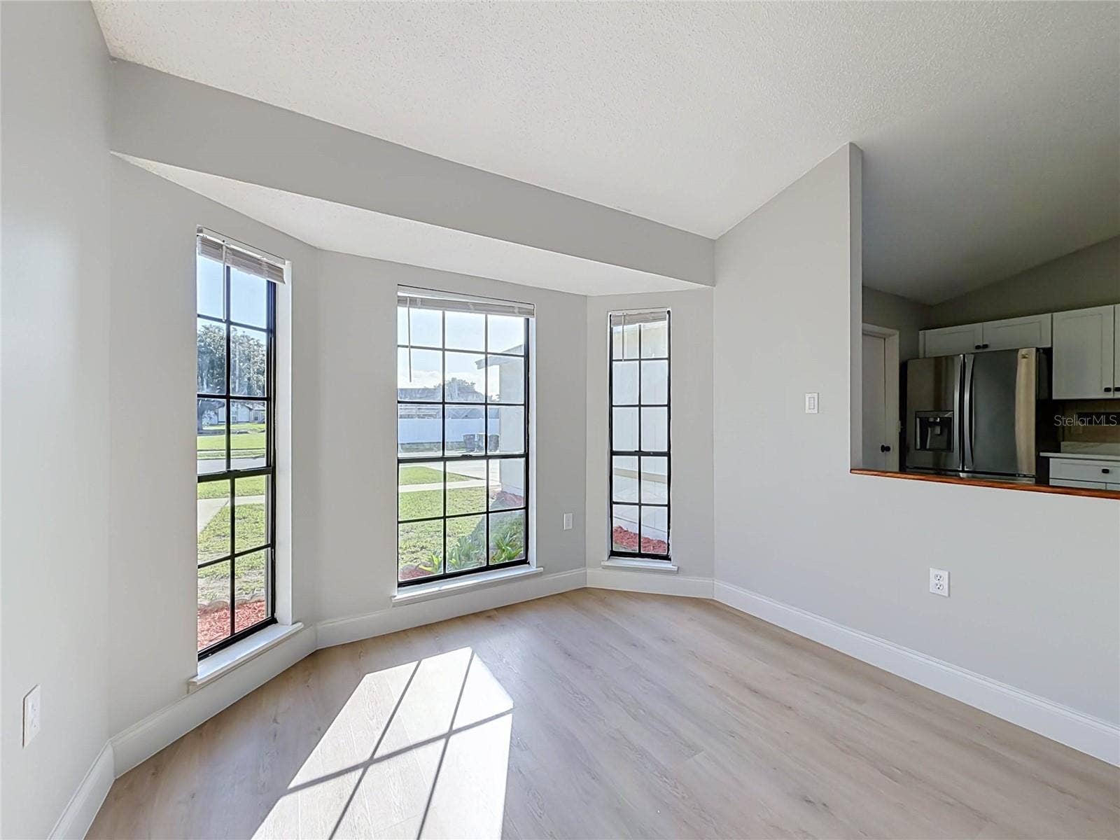 864 WAGES WAY, Orlando, FL 32825 864 WAGES WAY, Orlando, FL 32825