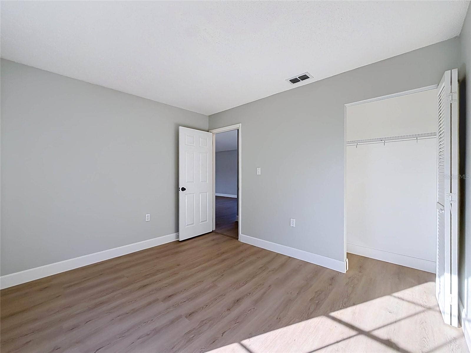 864 WAGES WAY, Orlando, FL 32825 864 WAGES WAY, Orlando, FL 32825