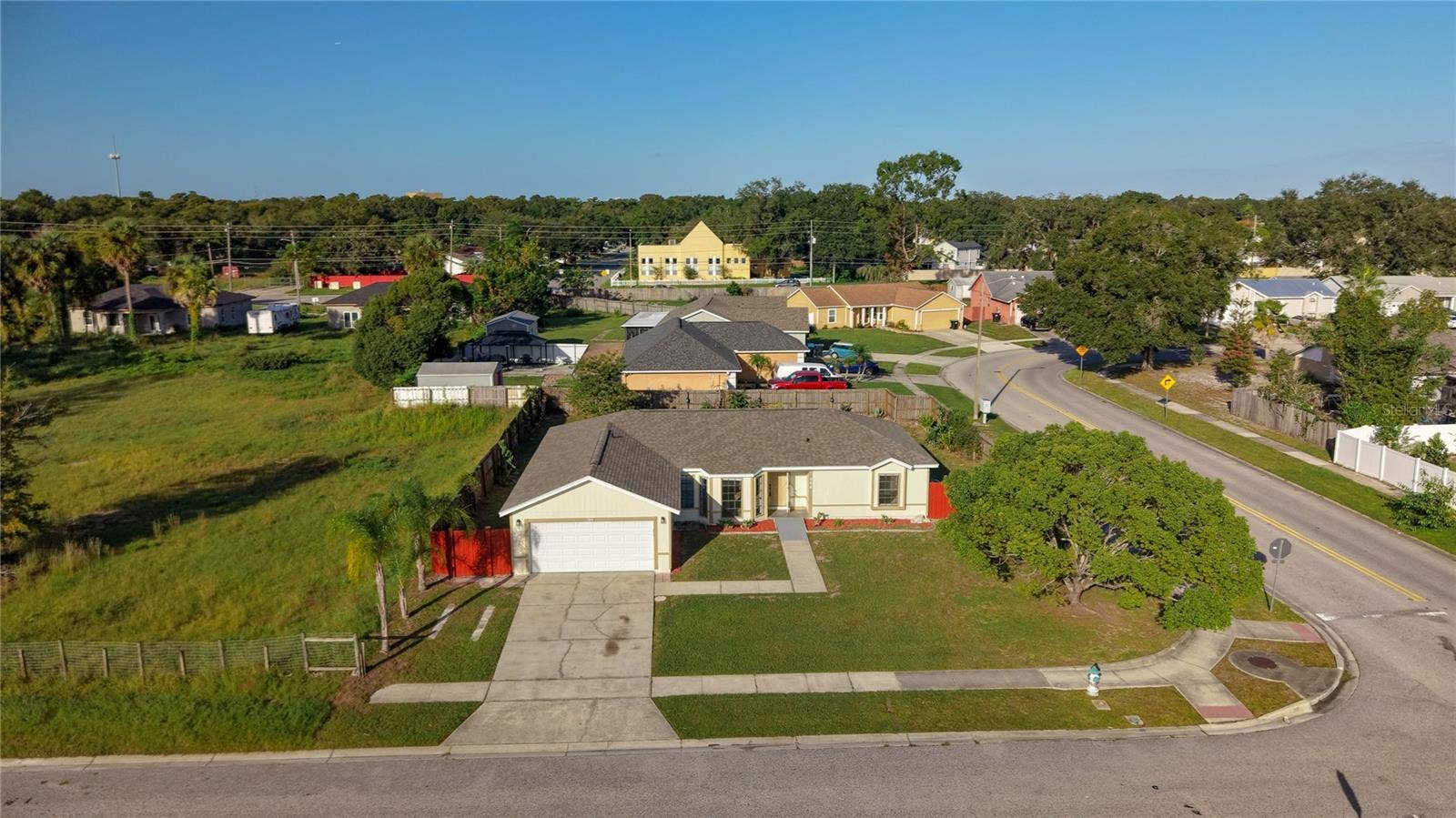 864 WAGES WAY, Orlando, FL 32825 864 WAGES WAY, Orlando, FL 32825