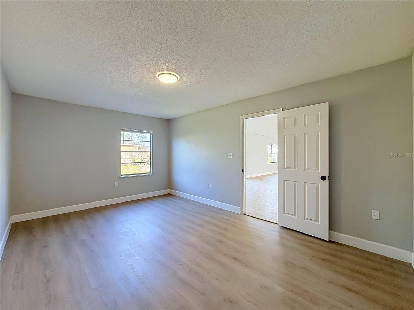 864 WAGES WAY, Orlando, FL 32825 864 WAGES WAY, Orlando, FL 32825