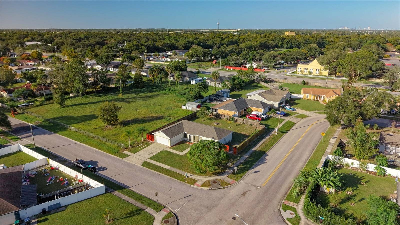 864 WAGES WAY, Orlando, FL 32825 864 WAGES WAY, Orlando, FL 32825