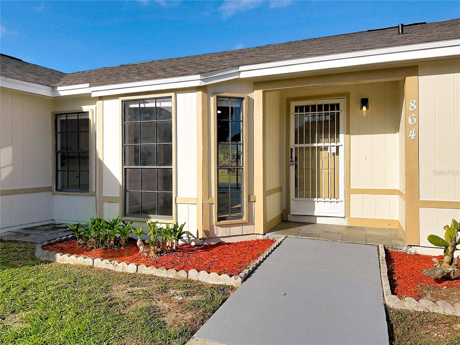 864 WAGES WAY, Orlando, FL 32825 864 WAGES WAY, Orlando, FL 32825