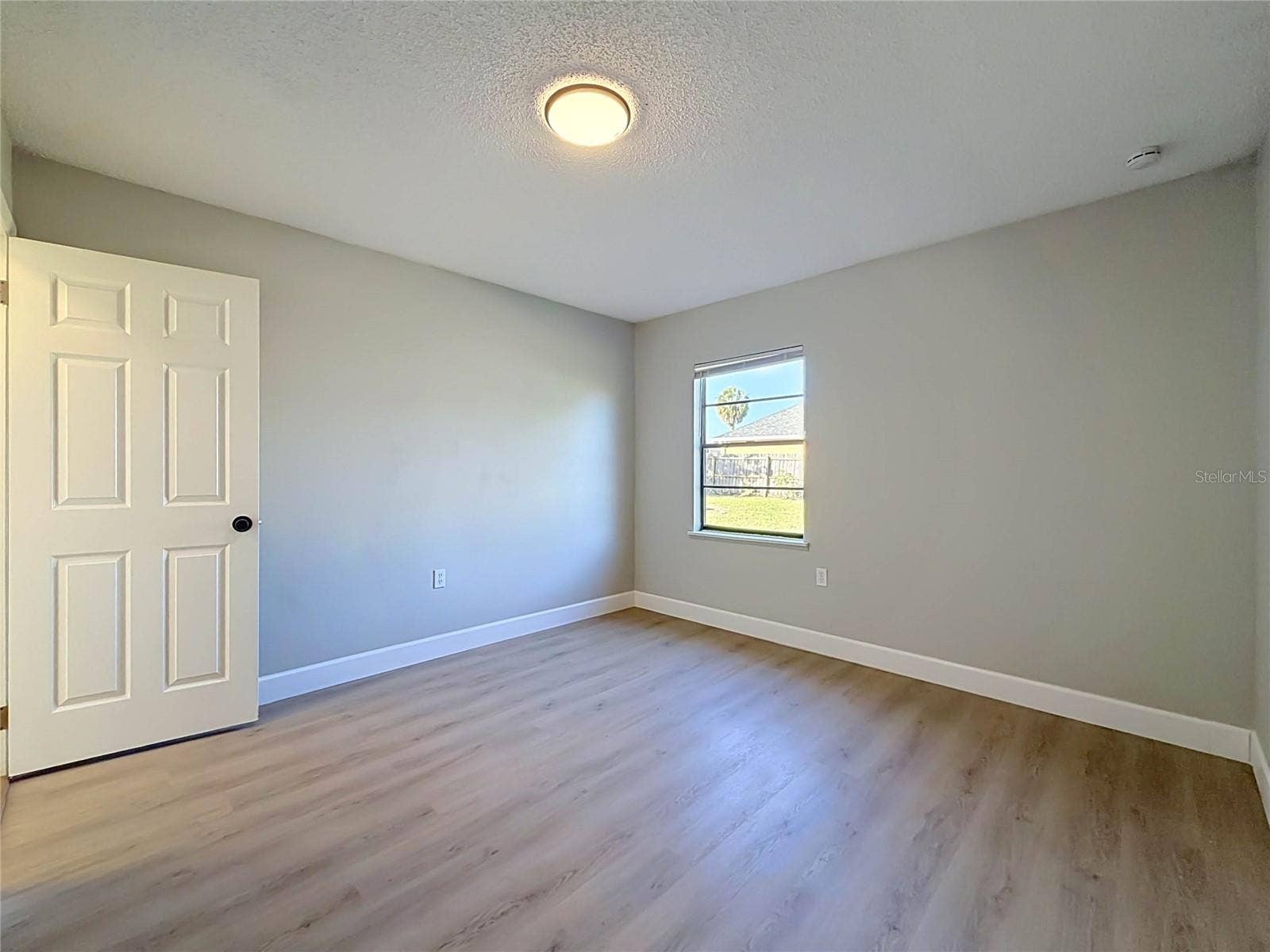 864 WAGES WAY, Orlando, FL 32825 864 WAGES WAY, Orlando, FL 32825