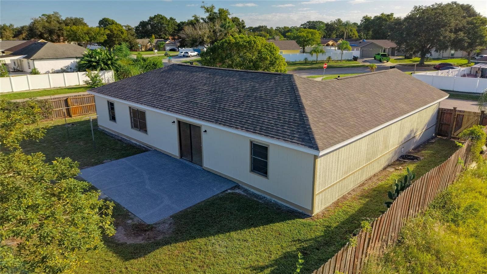 864 WAGES WAY, Orlando, FL 32825 864 WAGES WAY, Orlando, FL 32825