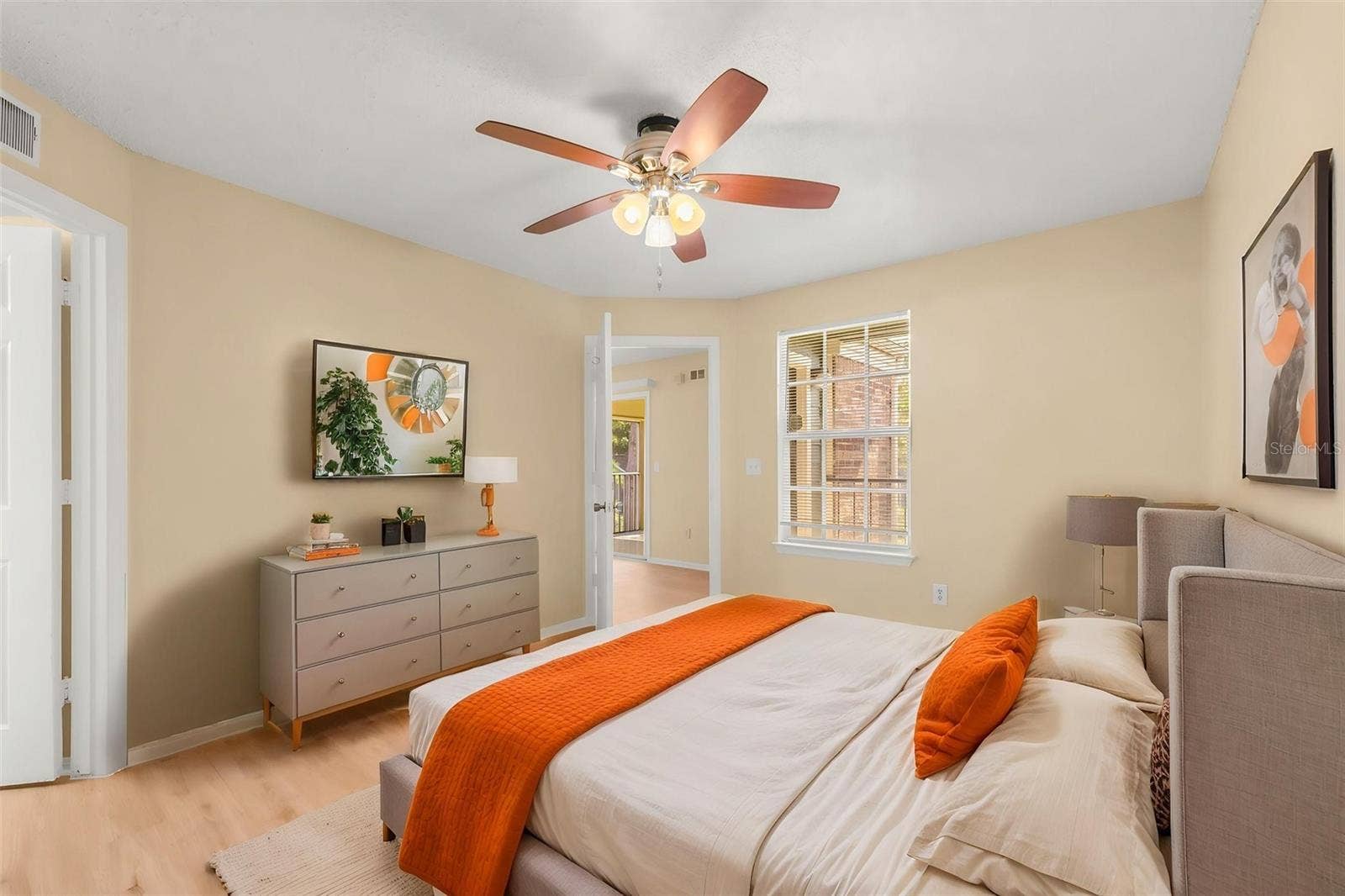 2214 METROPOLITAN WAY, #1034, Orlando, FL 32839 2214 METROPOLITAN WAY, #1034, Orlando, FL 32839