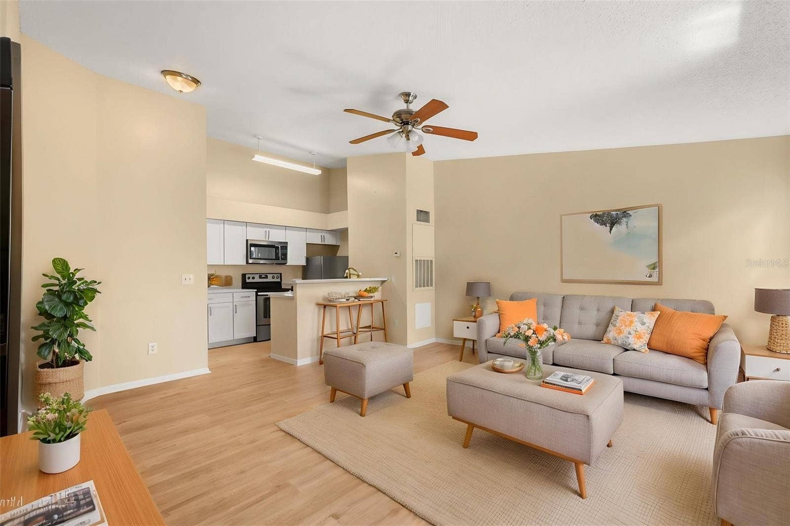 2214 METROPOLITAN WAY, #1034, Orlando, FL 32839 2214 METROPOLITAN WAY, #1034, Orlando, FL 32839