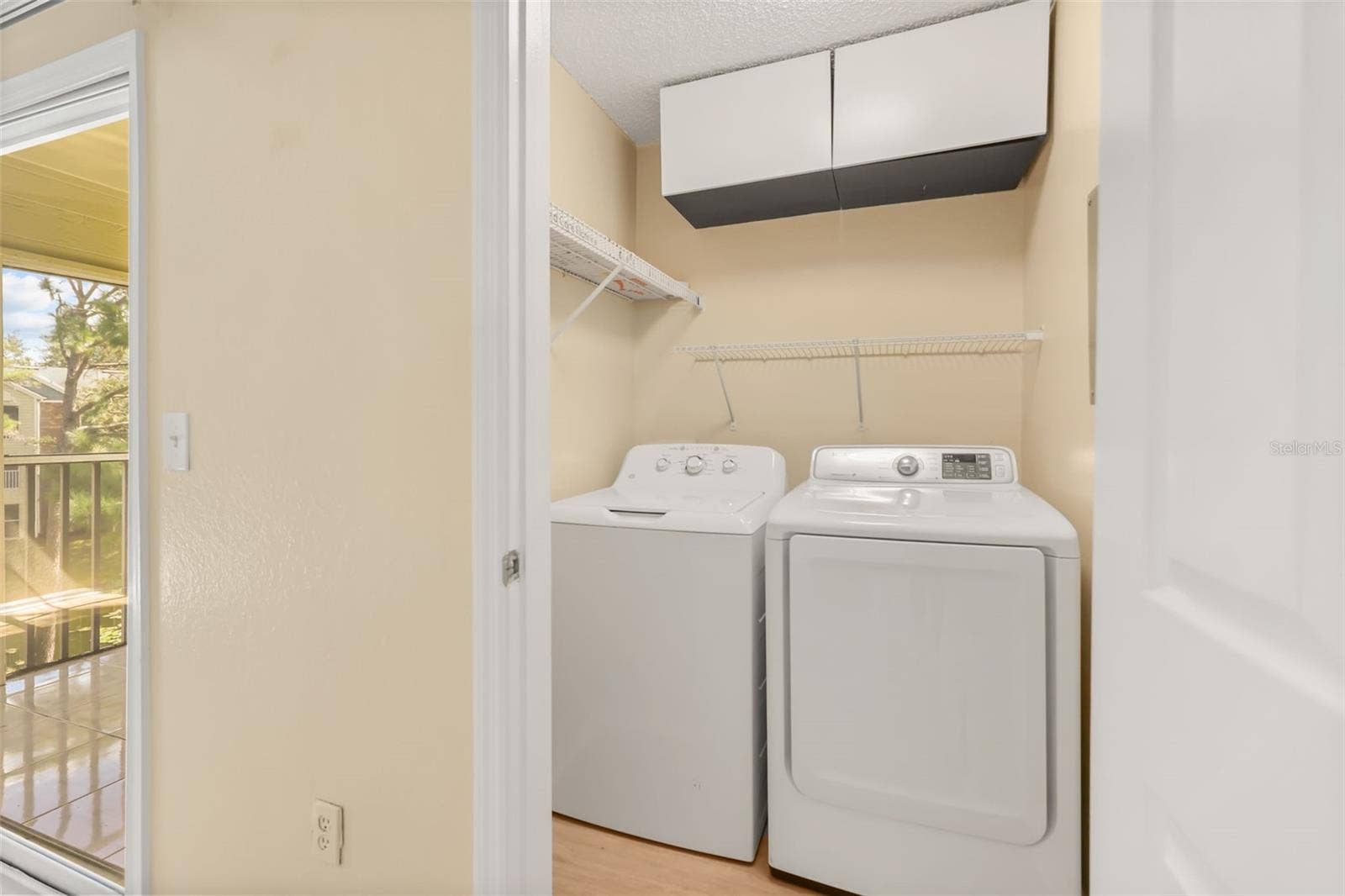 2214 METROPOLITAN WAY, #1034, Orlando, FL 32839 2214 METROPOLITAN WAY, #1034, Orlando, FL 32839