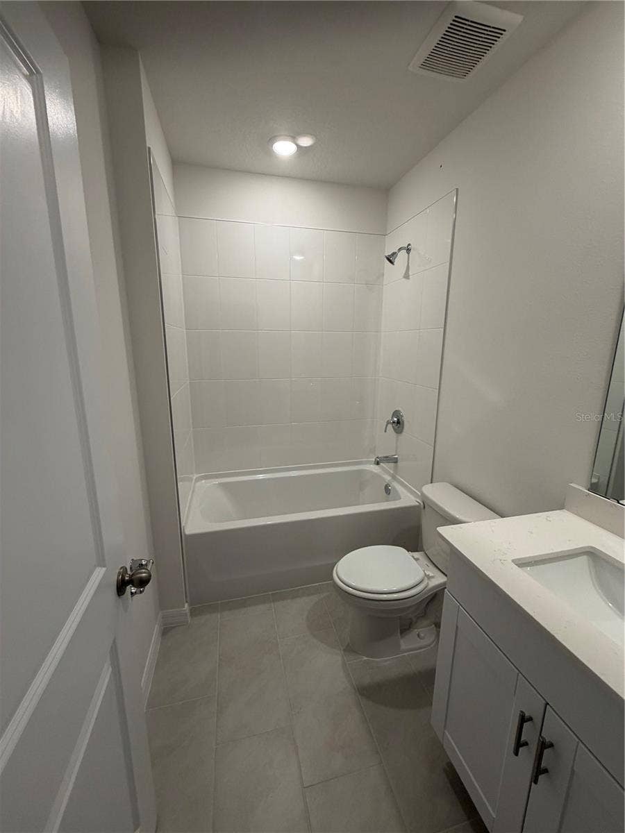 5306 WILLOW CREEK, Haines City, FL 33844 5306 WILLOW CREEK, Haines City, FL 33844