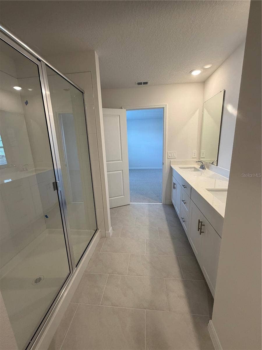 5306 WILLOW CREEK, Haines City, FL 33844 5306 WILLOW CREEK, Haines City, FL 33844