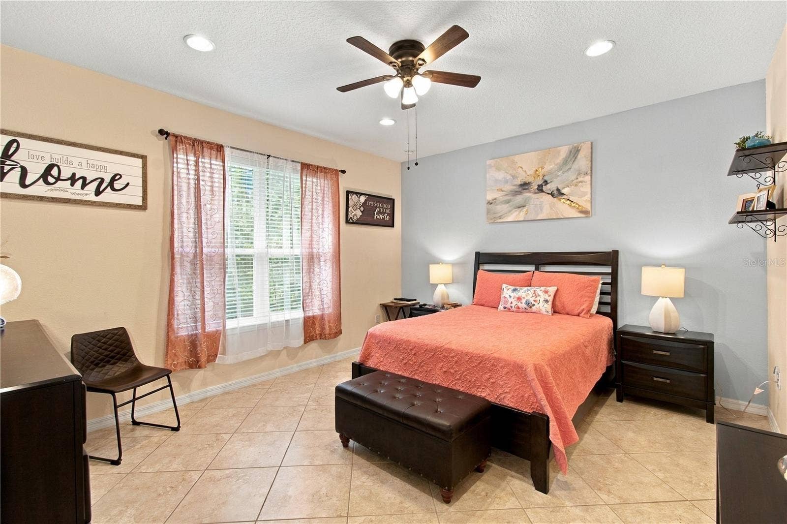 814 SHADY CANYON WAY, Poinciana, FL 34759 PRIMARY SUITE
