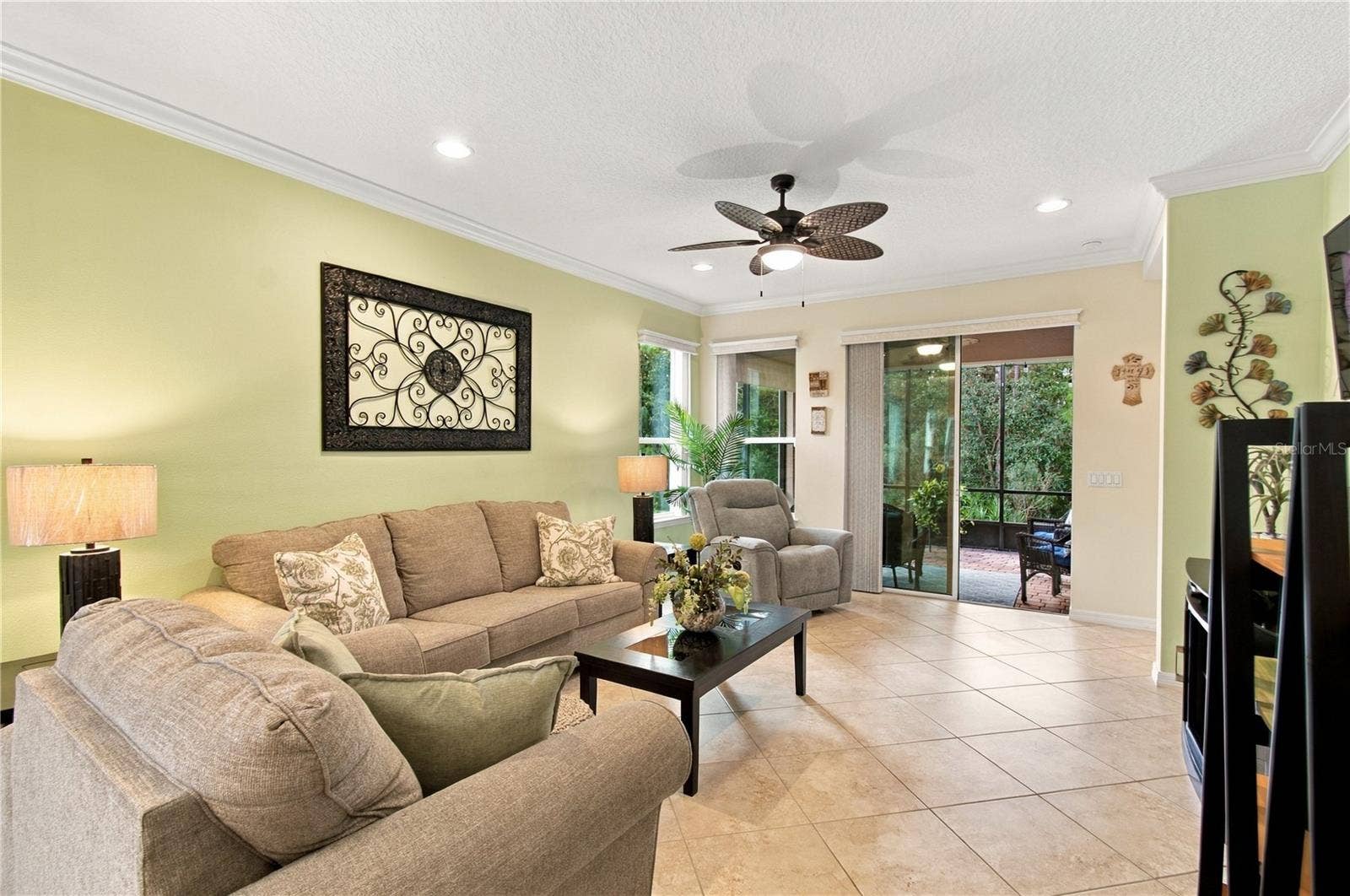 814 SHADY CANYON WAY, Poinciana, FL 34759 814 SHADY CANYON WAY, Poinciana, FL 34759