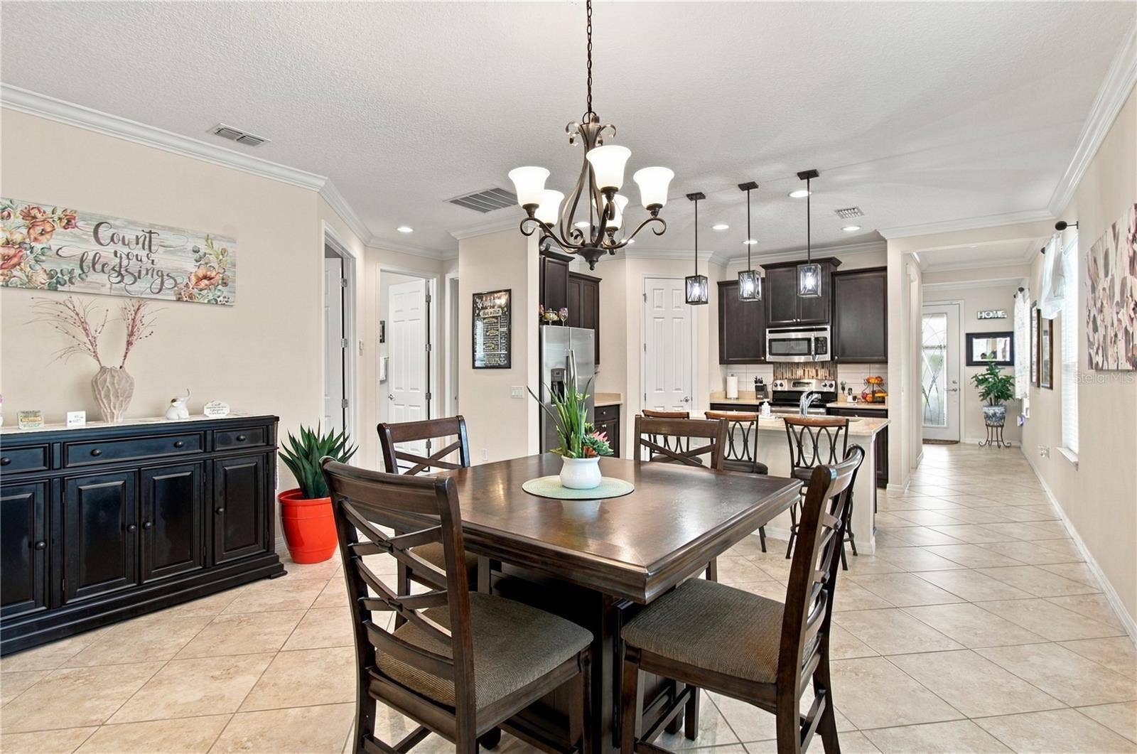 814 SHADY CANYON WAY, Poinciana, FL 34759 814 SHADY CANYON WAY, Poinciana, FL 34759