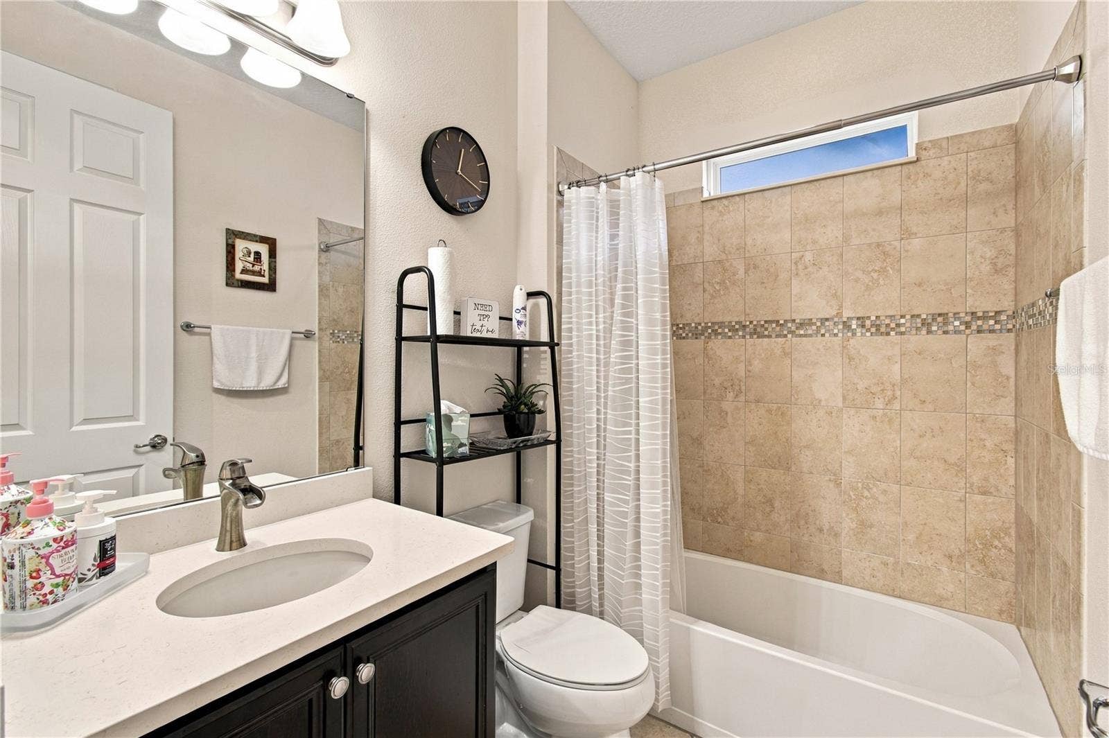 814 SHADY CANYON WAY, Poinciana, FL 34759 SECOND FULL BATH