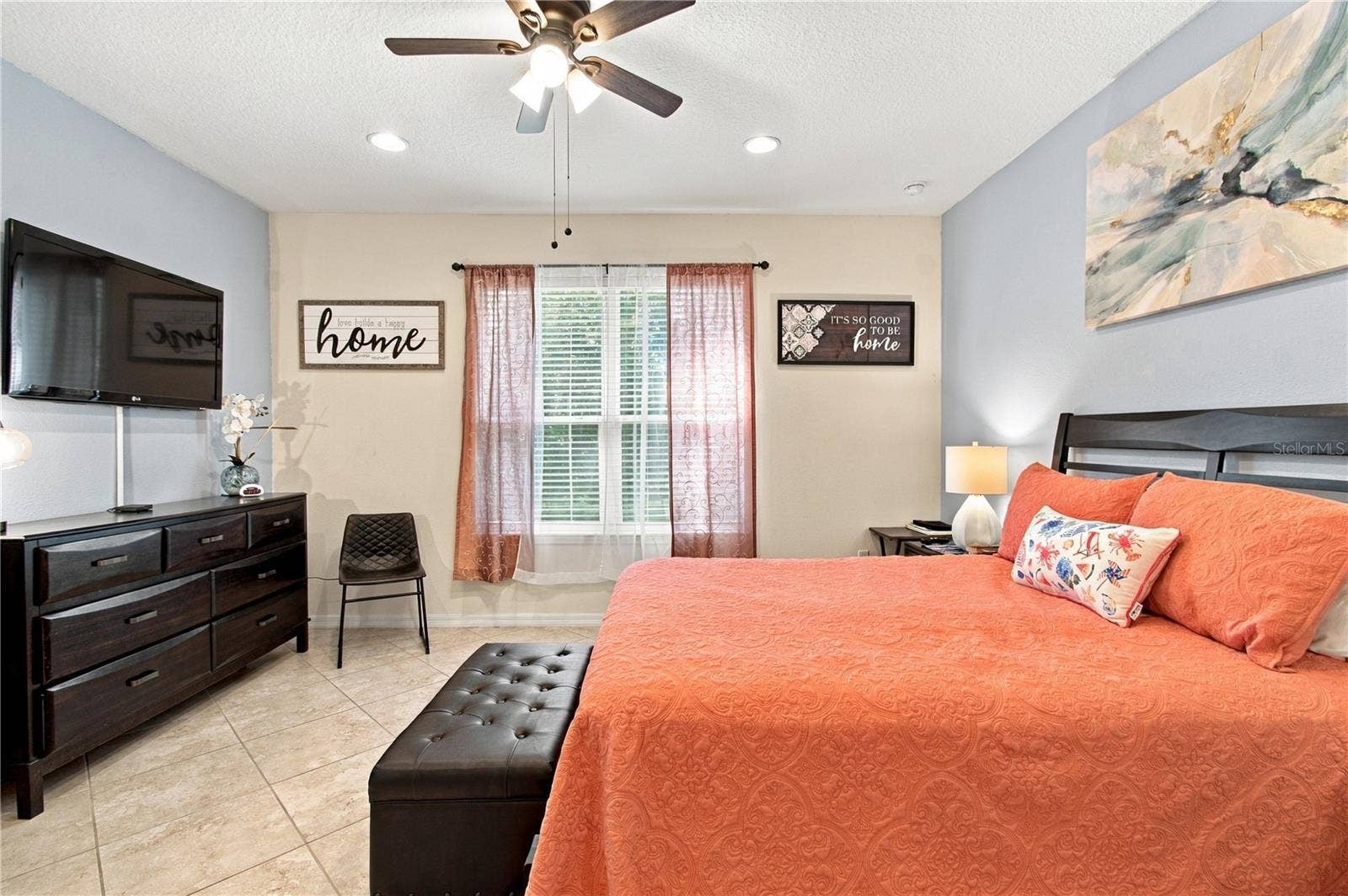 814 SHADY CANYON WAY, Poinciana, FL 34759 CERAMIC TILE FLOORS