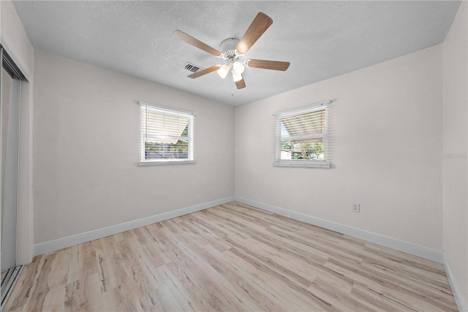 438 WISCONSIN AVENUE, St Cloud, FL 34769 438 WISCONSIN AVENUE, St Cloud, FL 34769
