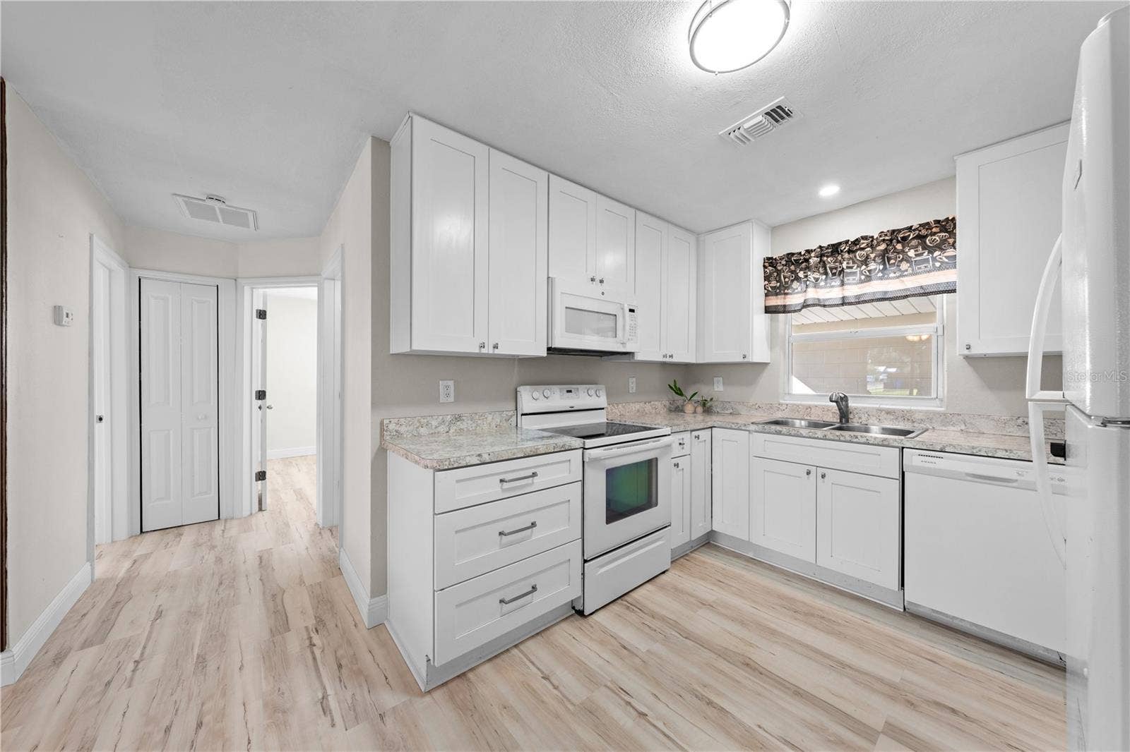 438 WISCONSIN AVENUE, St Cloud, FL 34769 438 WISCONSIN AVENUE, St Cloud, FL 34769