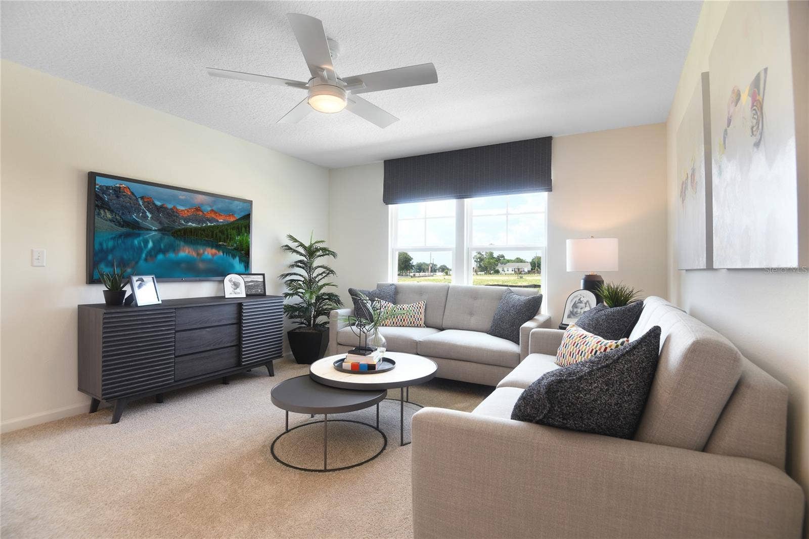 194 BLUE STAR COURT, Tavares, FL 32778