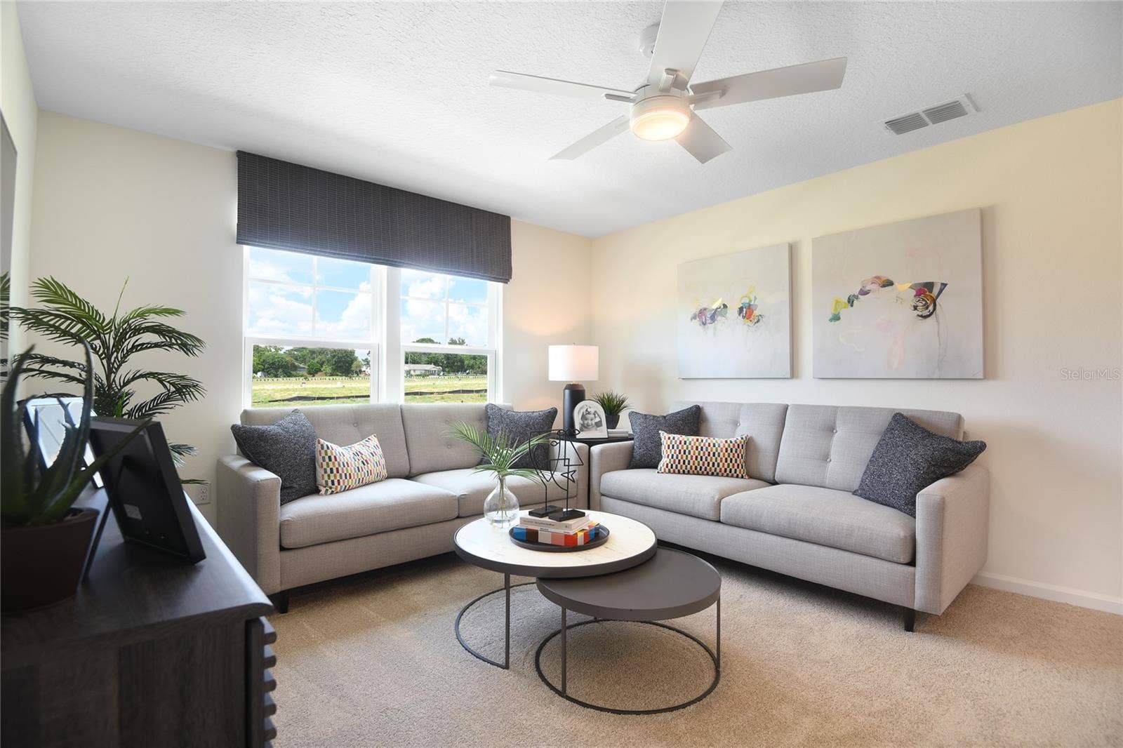 194 BLUE STAR COURT, Tavares, FL 32778