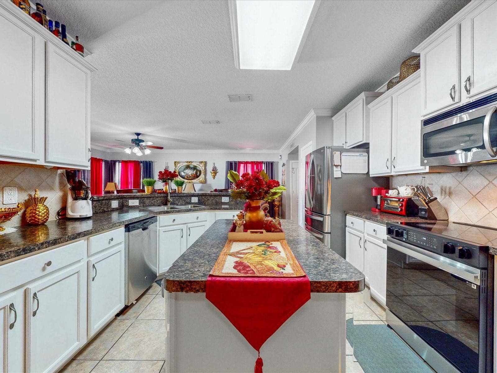 1931 KETTLE CREEK DRIVE, St Cloud, FL 34769 1931 KETTLE CREEK DRIVE, St Cloud, FL 34769
