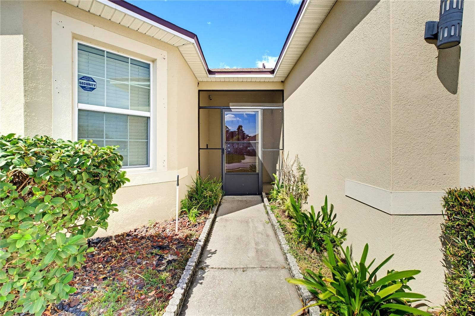 1085 BRENTON MANOR DRIVE, Winter Haven, FL 33881 Front Door