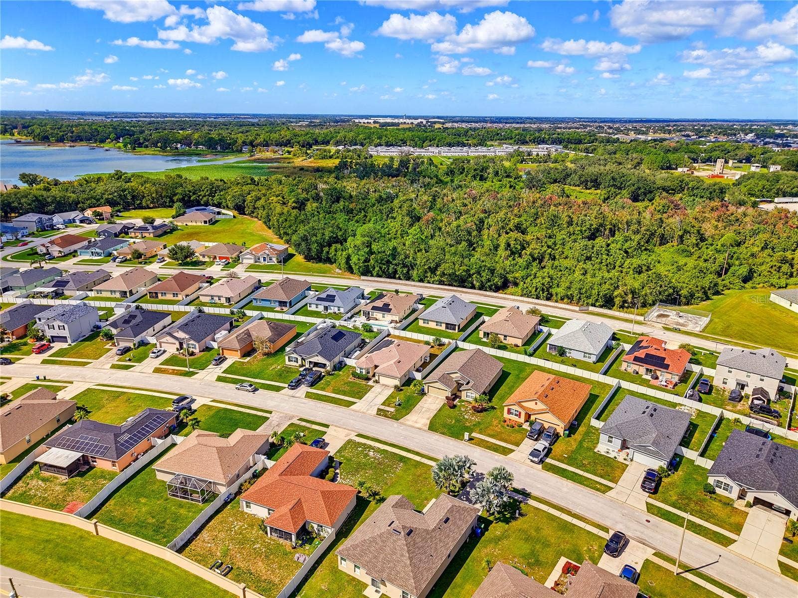 1085 BRENTON MANOR DRIVE, Winter Haven, FL 33881 1085 BRENTON MANOR DRIVE, Winter Haven, FL 33881