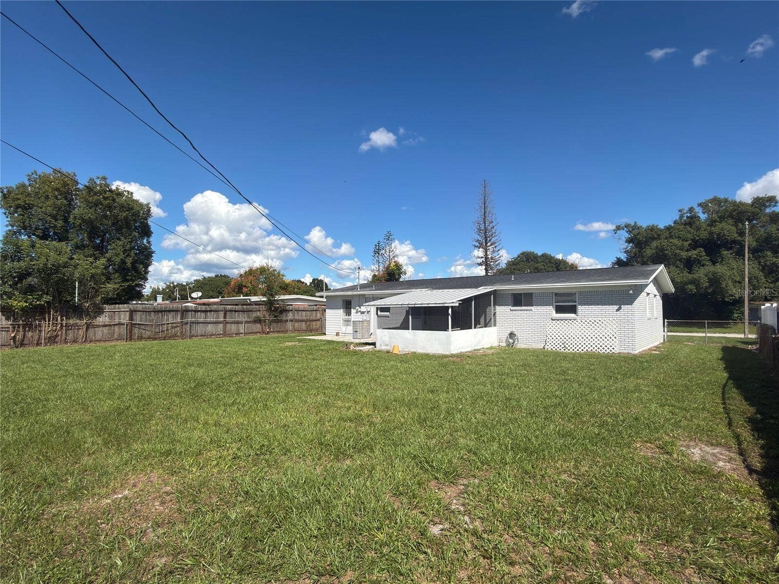 102 COSMOS DRIVE, Orlando, FL 32807 102 COSMOS DRIVE, Orlando, FL 32807