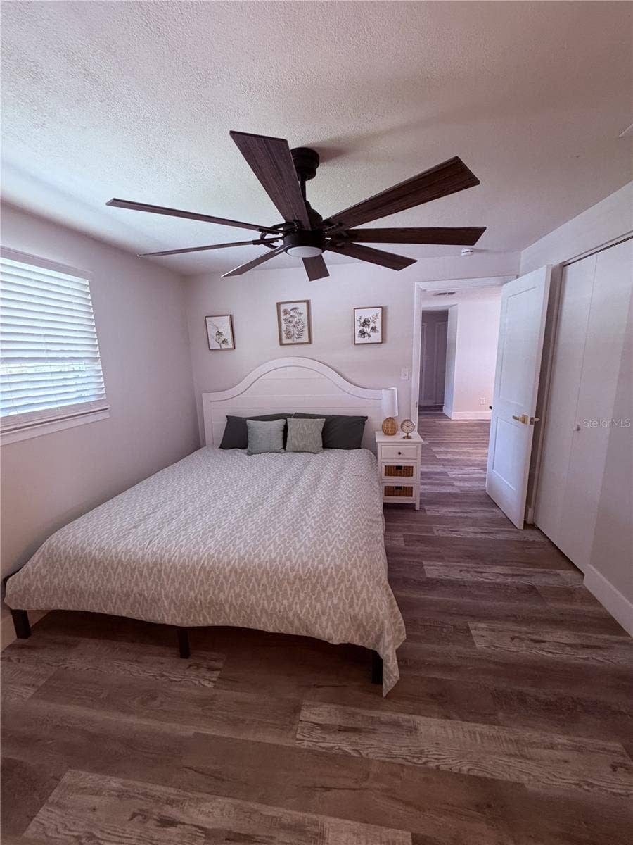 102 COSMOS DRIVE, Orlando, FL 32807 102 COSMOS DRIVE, Orlando, FL 32807