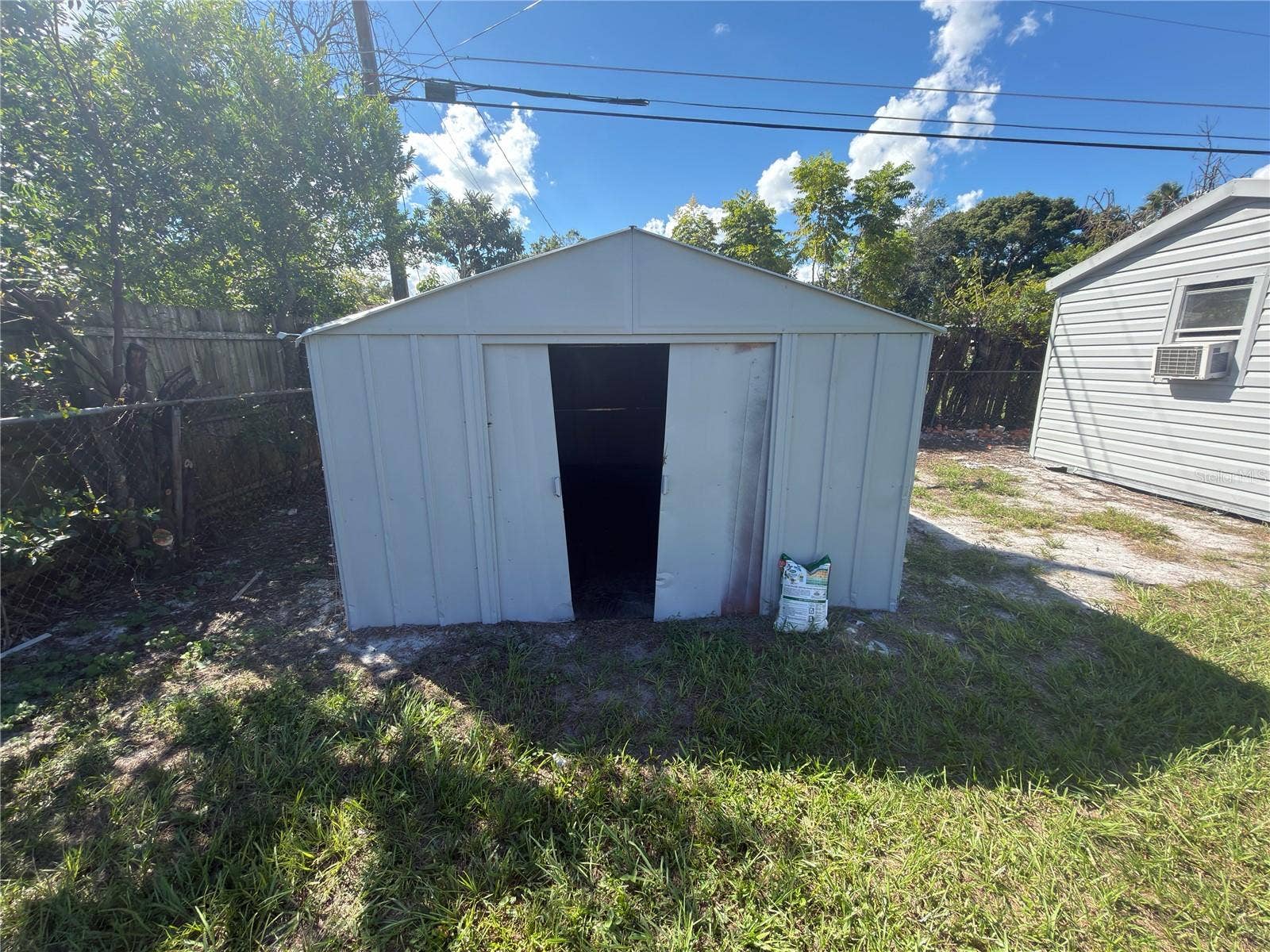 102 COSMOS DRIVE, Orlando, FL 32807 102 COSMOS DRIVE, Orlando, FL 32807