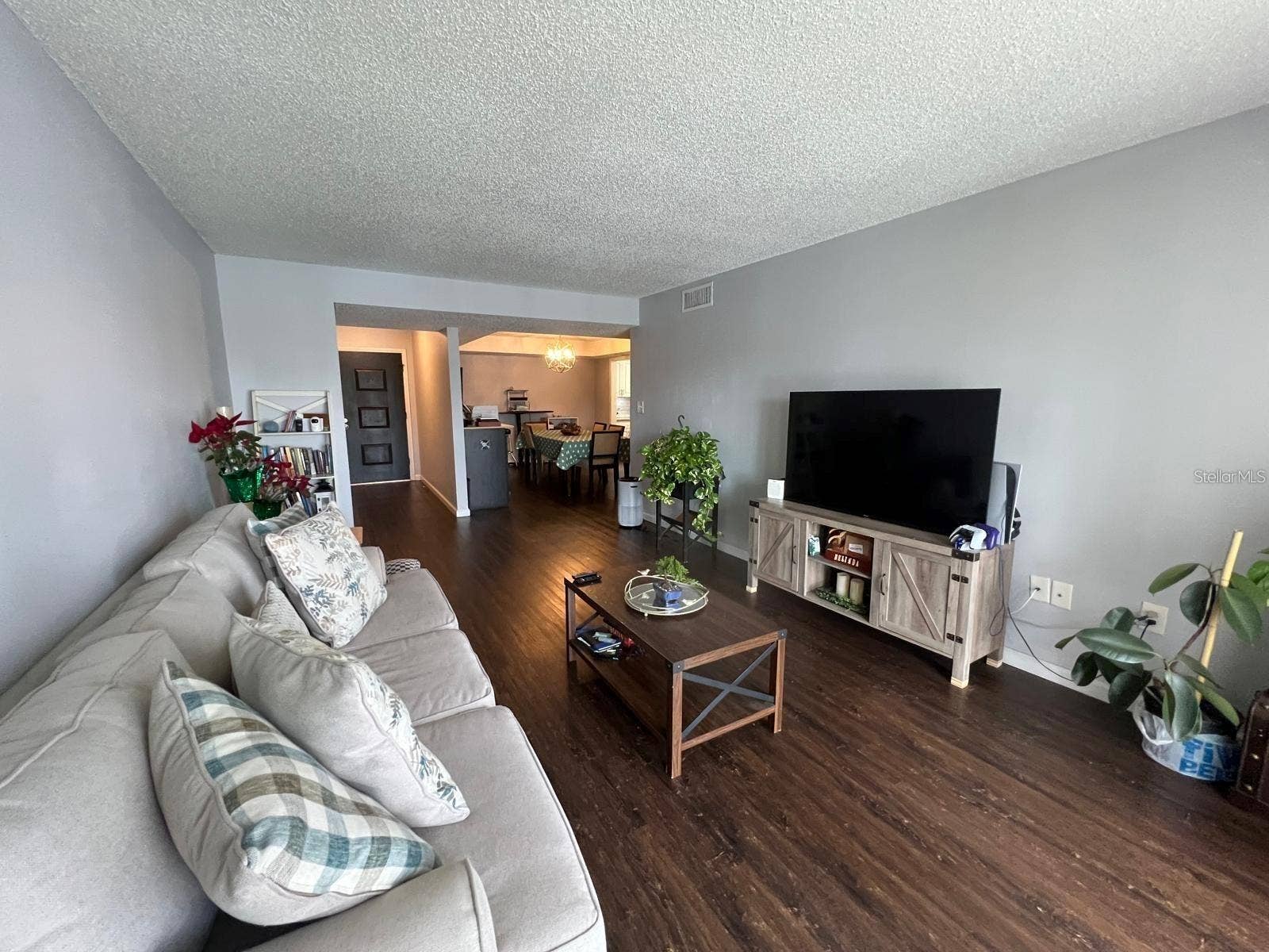 4575 S TEXAS AVENUE, #207, Orlando, FL 32839 4575 S TEXAS AVENUE, #207, Orlando, FL 32839