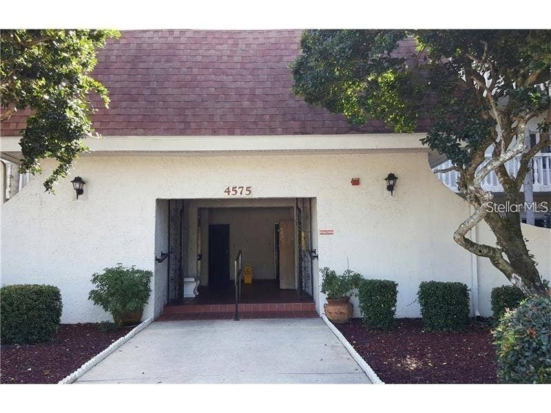 4575 S TEXAS AVENUE, #207, Orlando, FL 32839 4575 S TEXAS AVENUE, #207, Orlando, FL 32839