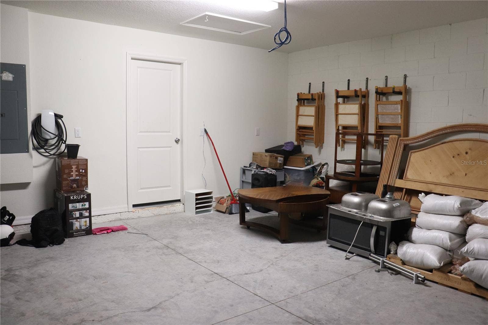 1188 PAPAYA CIRCLE, Davenport, FL 33897 1188 PAPAYA CIRCLE, Davenport, FL 33897