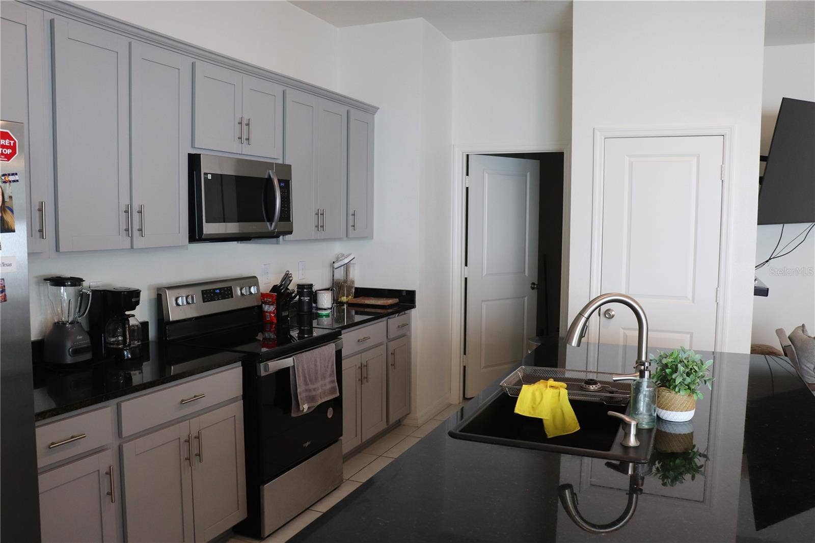1188 PAPAYA CIRCLE, Davenport, FL 33897 1188 PAPAYA CIRCLE, Davenport, FL 33897