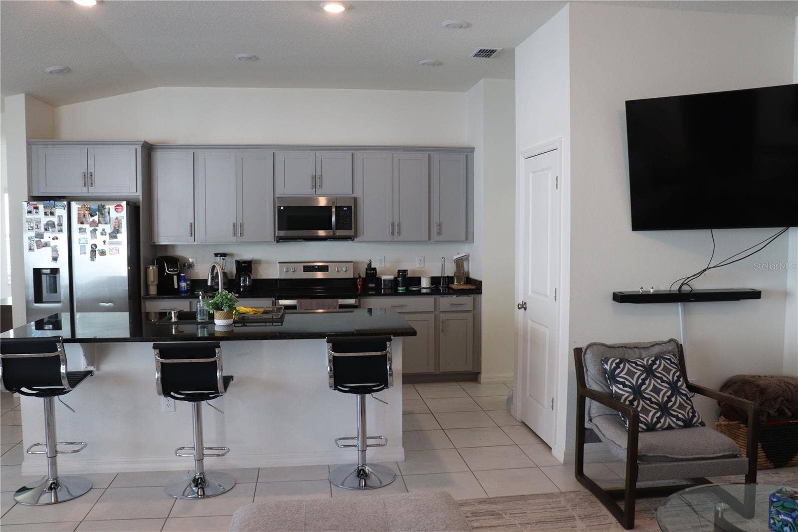 1188 PAPAYA CIRCLE, Davenport, FL 33897 1188 PAPAYA CIRCLE, Davenport, FL 33897
