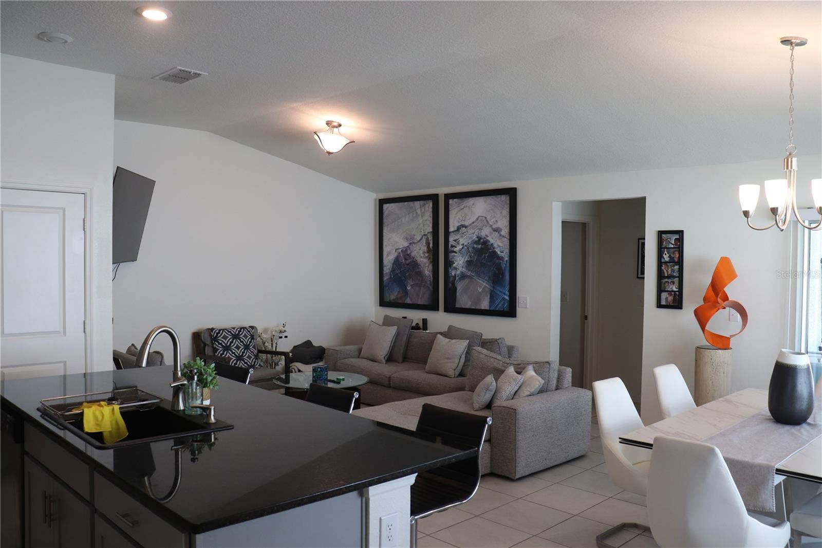 1188 PAPAYA CIRCLE, Davenport, FL 33897 1188 PAPAYA CIRCLE, Davenport, FL 33897